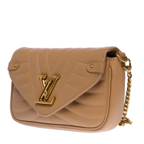 Like New! Authenticated LOUIS VUITTON NEW WAVE Chain Pochette PM - Picture 4 of 16